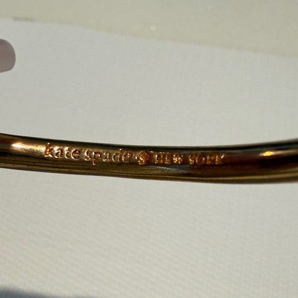 Elegant kate spade Gold brass and Cream Bangle Set - Picture 15 of 15